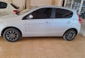 Autos - Fiat Palio atractive 2014 GNC 82000Km - En Venta