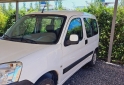 Utilitarios - Peugeot partener patagonica 2017 Nafta 100000Km - En Venta