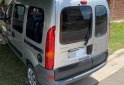 Utilitarios - Renault Kangoo 2015 GNC 284000Km - En Venta