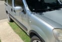 Utilitarios - Renault Kangoo 2015 GNC 284000Km - En Venta