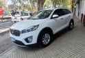 Camionetas - Kia Sorento 7 asientos 2017 Diesel 209000Km - En Venta