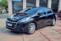 Autos - Peugeot 208 active 1.5N 2017 Nafta 115000Km - En Venta
