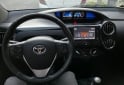 Autos - Toyota Etios 2016 Nafta 140000Km - En Venta