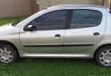 Autos - Peugeot 206 2011 Nafta 221000Km - En Venta