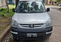 Utilitarios - Peugeot Partner 2014 Diesel 190000Km - En Venta