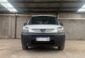 Utilitarios - Peugeot Partner 2018 Diesel 128000Km - En Venta