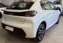 Autos - Peugeot 208 2025 Nafta 8400Km - En Venta