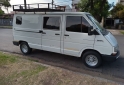 Utilitarios - Renault renault trafic 1996 Diesel 460000Km - En Venta