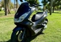 Motos - Honda PCX 150 2017 Nafta 22000Km - En Venta
