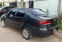 Autos - Fiat Siena atractive 1.4 2011 Nafta 120000Km - En Venta