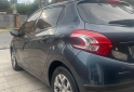 Autos - Peugeot 208 Allure Touchscreen 2015 Nafta 109000Km - En Venta