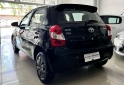 Autos - Toyota Etios 2015 Nafta 90000Km - En Venta