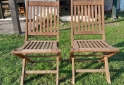 Hogar - LIQUIDO 2 SILLAS PEGABLES DE MADERA - En Venta