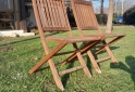Hogar - LIQUIDO 2 SILLAS PEGABLES DE MADERA - En Venta