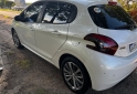 Autos - Peugeot 208 allure 308 gol fiesta 2016 Nafta 45000Km - En Venta