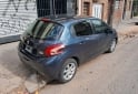 Autos - Peugeot 208 allure touchscreem 2014 Nafta 123800Km - En Venta