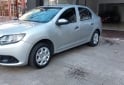 Autos - Renault Logan 2015 GNC 115000Km - En Venta