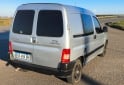 Utilitarios - Peugeot Partner 2016 Nafta 155000Km - En Venta