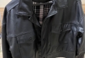 Indumentaria - LÍQUIDO CAMPERA DE CUERO EN EXCELENTE ESTADO - En Venta