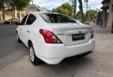 Autos - Nissan Versa 2015 Nafta  - En Venta