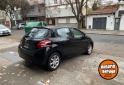 Autos - Peugeot 208 allure nav 2015 Nafta 110000Km - En Venta
