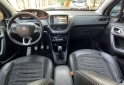 Autos - Peugeot 208 FELINE 2014 Nafta 114000Km - En Venta