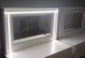 Hogar - Tocador de Maquillaje con luces LED - En Venta