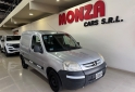 Utilitarios - Peugeot Partner 2015 GNC 156300Km - En Venta