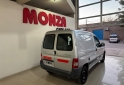 Utilitarios - Peugeot Partner 2015 GNC 156300Km - En Venta