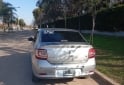 Autos - Renault Nuevo Logan 2014 GNC 127000Km - En Venta