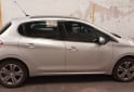 Autos - Peugeot 208 2015 Nafta 115000Km - En Venta