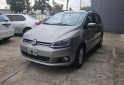 Autos - Volkswagen Suran higline 2015 Nafta 100000Km - En Venta