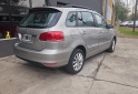 Autos - Volkswagen Suran higline 2015 Nafta 100000Km - En Venta
