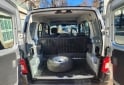 Utilitarios - Peugeot Partner furgon mixto 2017 GNC  - En Venta