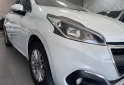 Autos - Peugeot 208 2017 Nafta 98000Km - En Venta