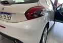 Autos - Peugeot 208 2017 Nafta 98000Km - En Venta