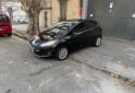 Autos - Ford Fiesta Titanium 2015 Nafta 130000Km - En Venta