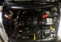Autos - Ford Fiesta Titanium 2015 Nafta 130000Km - En Venta
