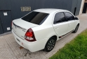 Autos - Toyota ETIOS PLATINUM 2015 Nafta 122000Km - En Venta