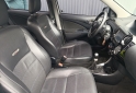 Autos - Toyota ETIOS PLATINUM 2015 Nafta 122000Km - En Venta