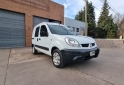 Utilitarios - Renault Kangoo 2012 GNC 260000Km - En Venta
