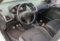 Autos - Peugeot 207 compact feline hp 2012 Diesel 200000Km - En Venta