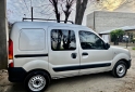 Utilitarios - Renault Kangoo 2015 GNC 225000Km - En Venta