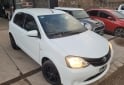Autos - Toyota Etios 2014 Nafta 139000Km - En Venta