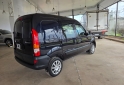 Utilitarios - Renault Kangoo 2015 Nafta 153000Km - En Venta