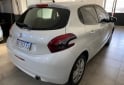 Autos - Peugeot 208 2017 Nafta 100000Km - En Venta