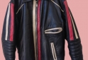 Indumentaria - Sacos de cuero de mujer y Camperas de cuero de hombres - En Venta