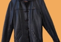 Indumentaria - Sacos de cuero de mujer y Camperas de cuero de hombres - En Venta