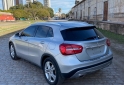 Autos - Mercedes Benz GLA 200 2015 Nafta 98500Km - En Venta