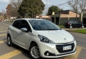 Autos - Peugeot 208 Allure 2016 Nafta 120000Km - En Venta